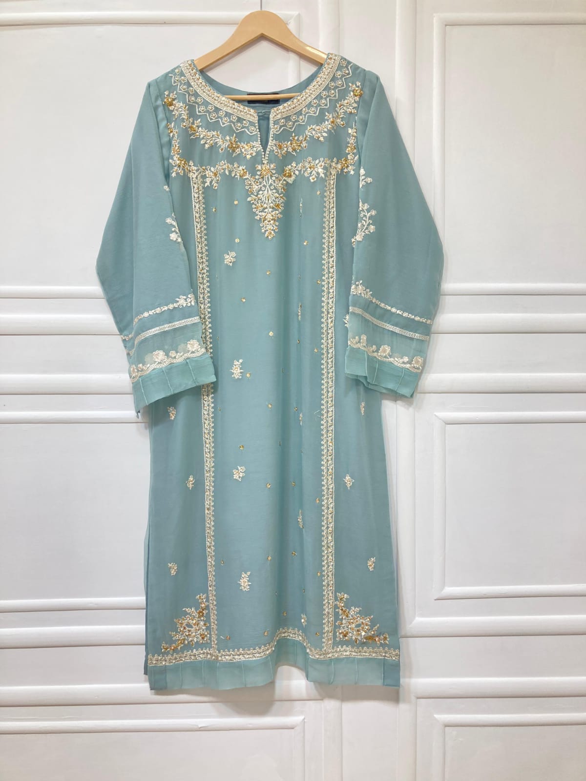 3 Piece - Pure Embroidered Bamber Chiffon SEA -  GRAY Suit AN-0042