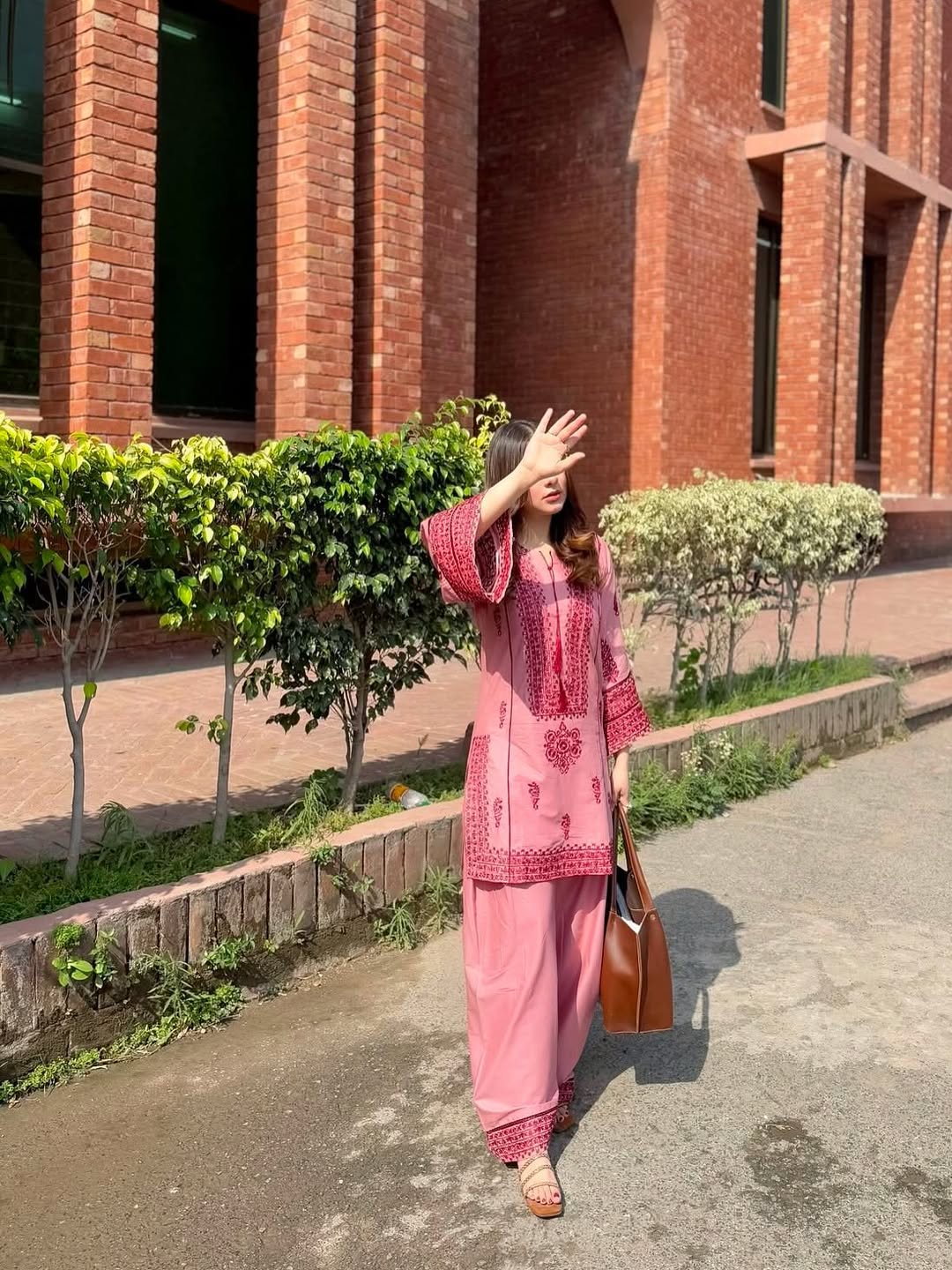 JUGNU